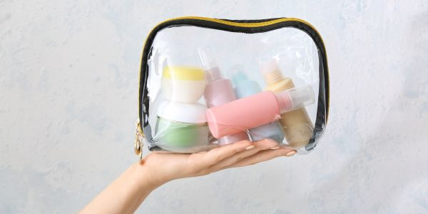 L’été en pleine forme : votre trousse santé indispensable pour les vacances